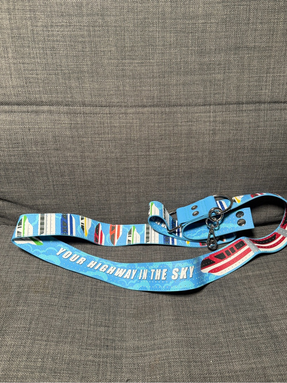 Disney Parks Monorail Pin Strap Pin Trading Gear Belt Strap Accessory